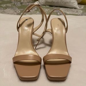 Nine West platform heel